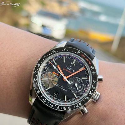 Omega Speedmaster 44.25MM Diameter Luminous Coating 9900 Movement Black Replica Watch